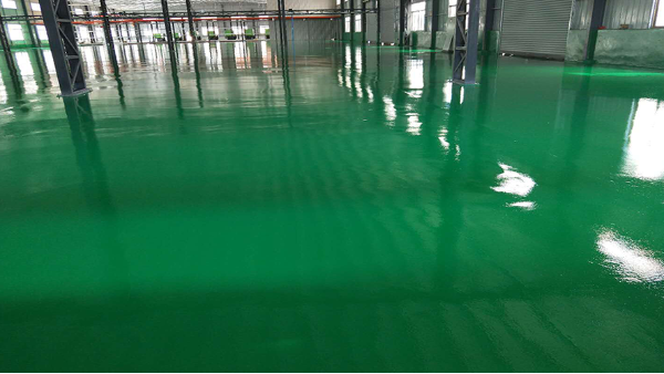 中山市迈庆隆塑胶科技有限公司选用地卫士环氧地坪漆工程